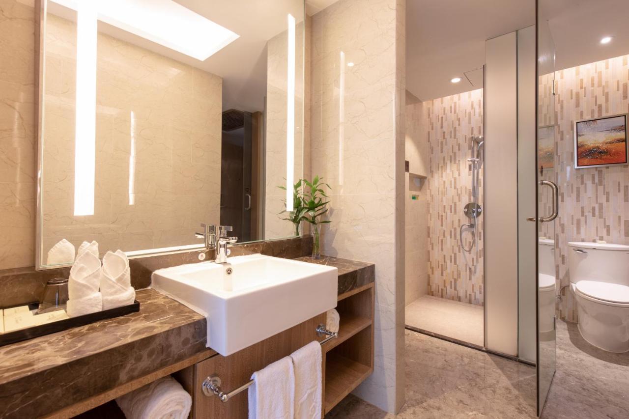 Southern-Club Station 1 Hotel-Free Canton Fair Shuttle Bus Экстерьер фото