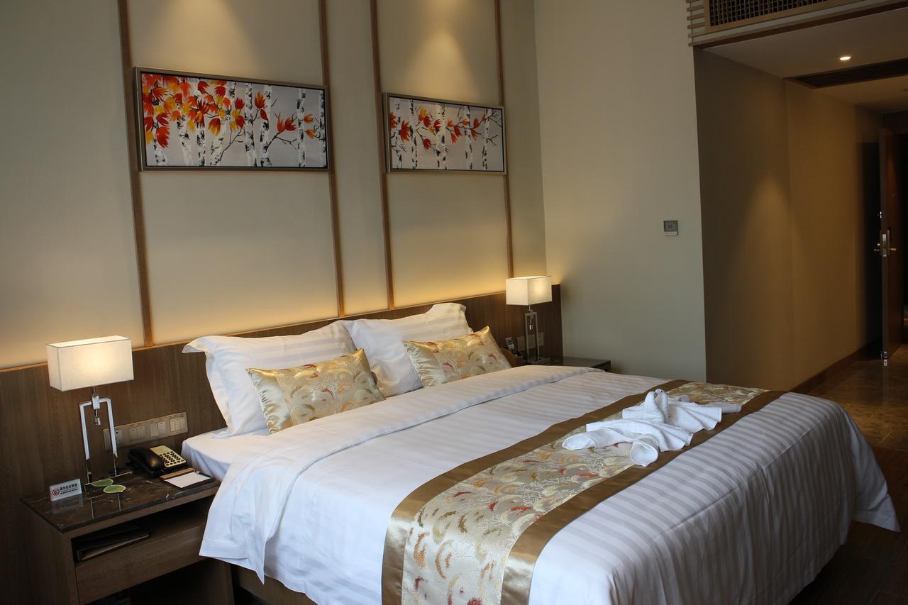 Southern-Club Station 1 Hotel-Free Canton Fair Shuttle Bus Экстерьер фото