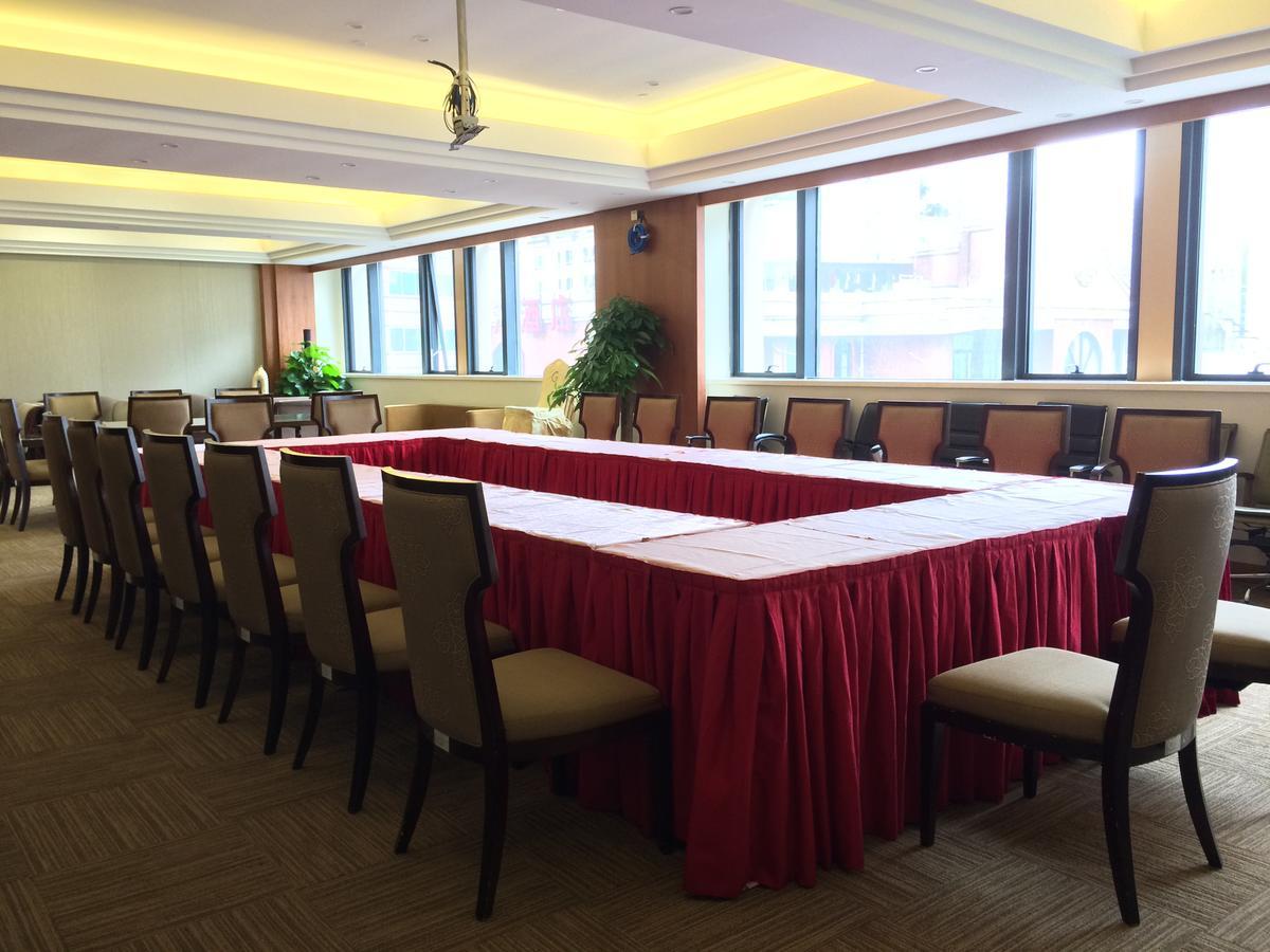 Southern-Club Station 1 Hotel-Free Canton Fair Shuttle Bus Экстерьер фото