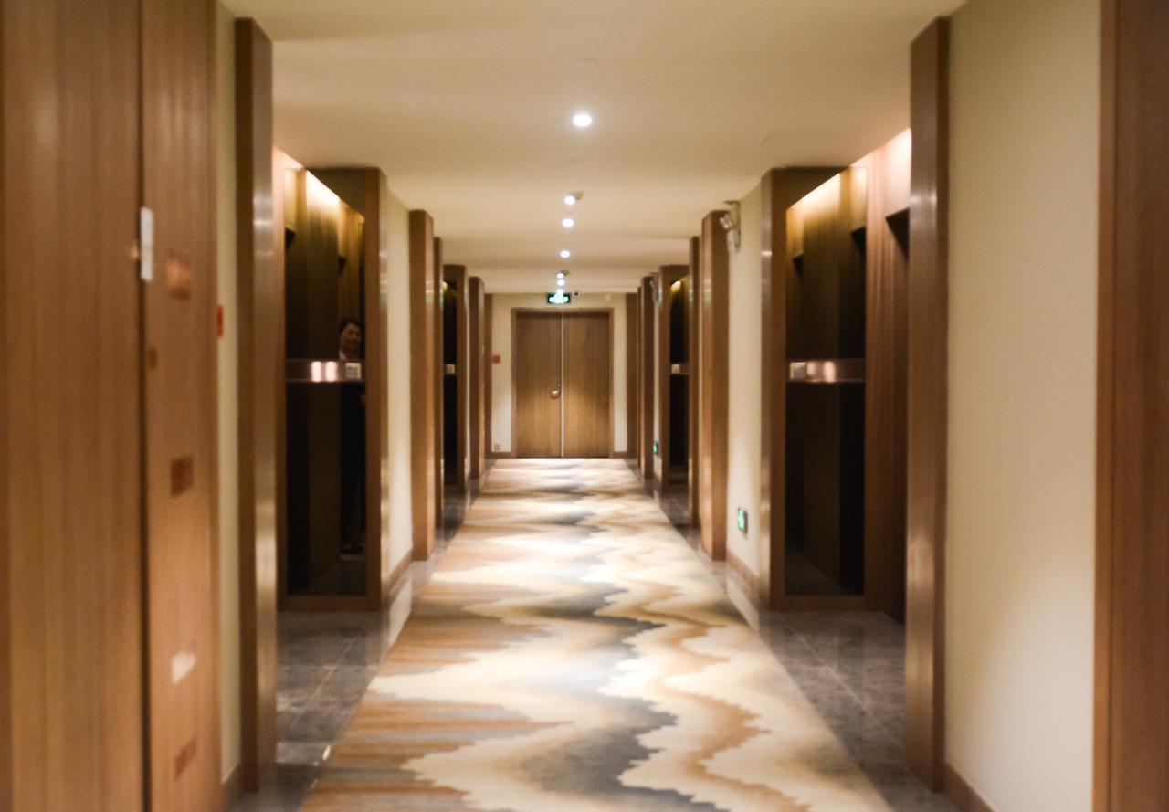 Southern-Club Station 1 Hotel-Free Canton Fair Shuttle Bus Экстерьер фото