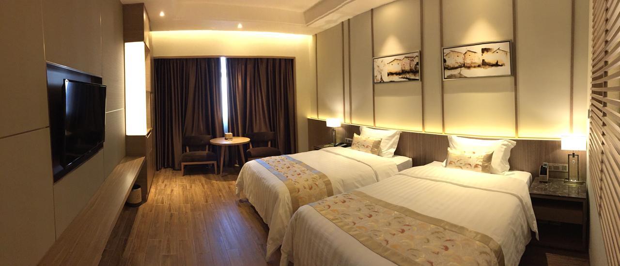 Southern-Club Station 1 Hotel-Free Canton Fair Shuttle Bus Экстерьер фото