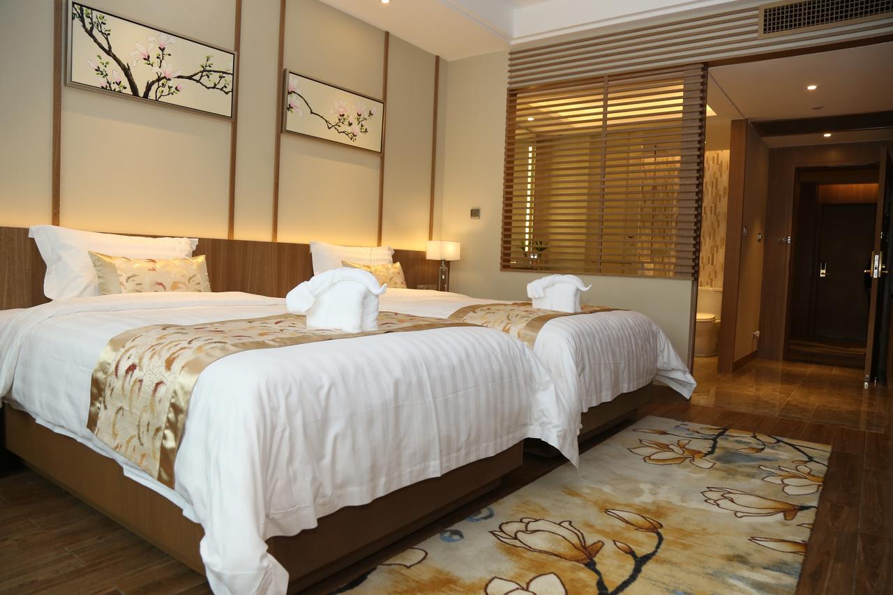 Southern-Club Station 1 Hotel-Free Canton Fair Shuttle Bus Экстерьер фото
